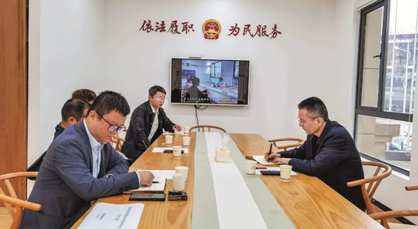  用好小平臺(tái)，寫活大文章