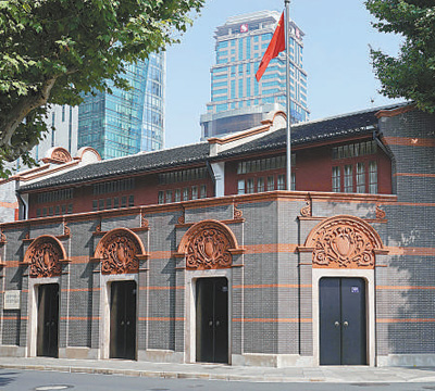  愛國主義教育法等一批重要法律法規(guī)本月起正式施行