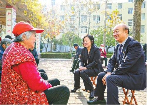  全國人大代表許傳江：現(xiàn)場“拉拉呱”，線上匯民意